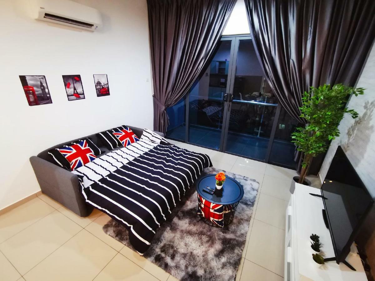 Atlantis Residence Melaka Esterno foto
