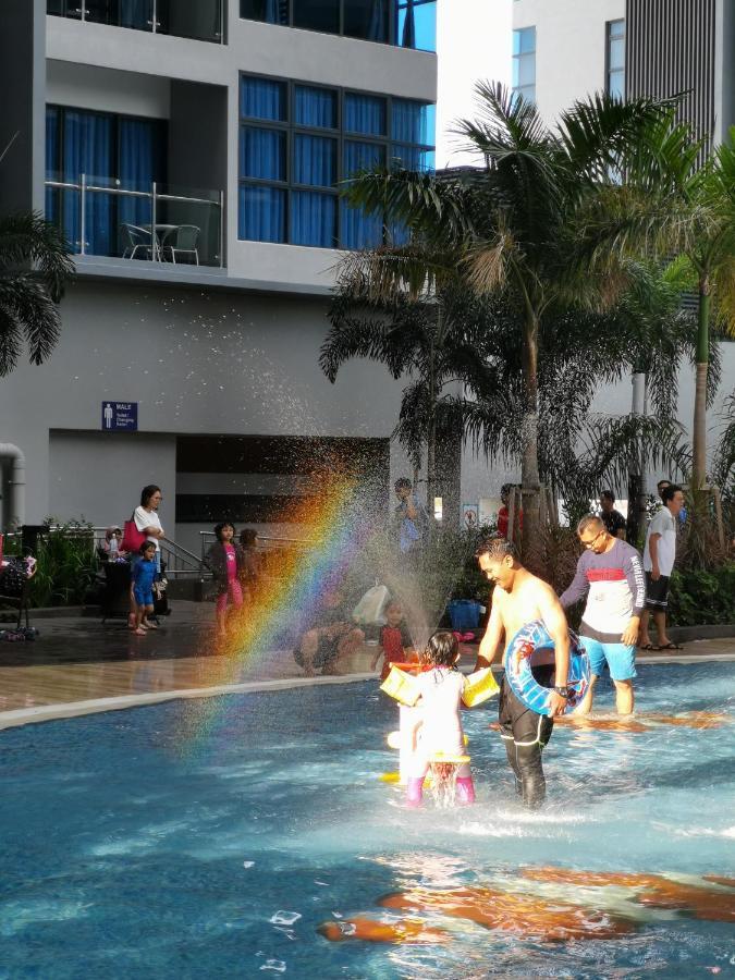 Atlantis Residence Melaka Esterno foto